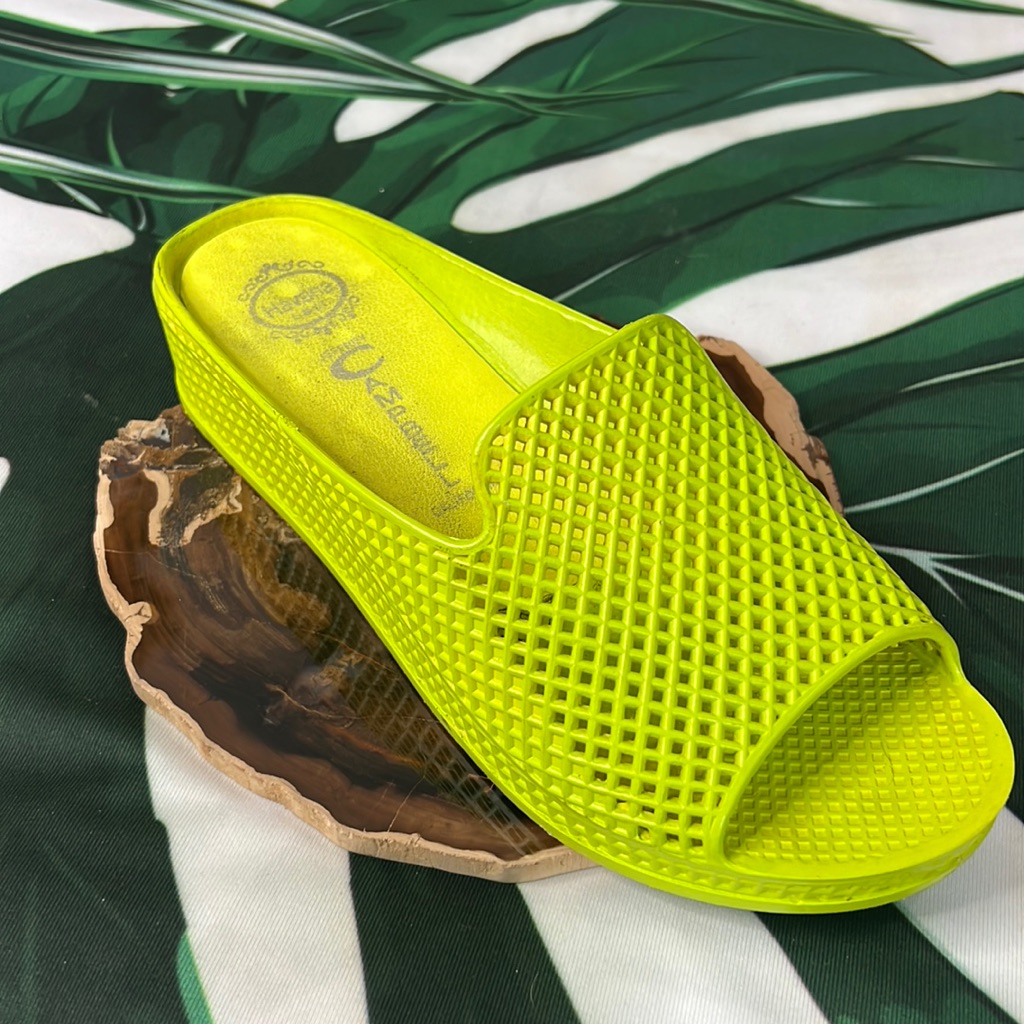 Jeffrey Campbell Lime Green Weave Slide Sandals Rubber